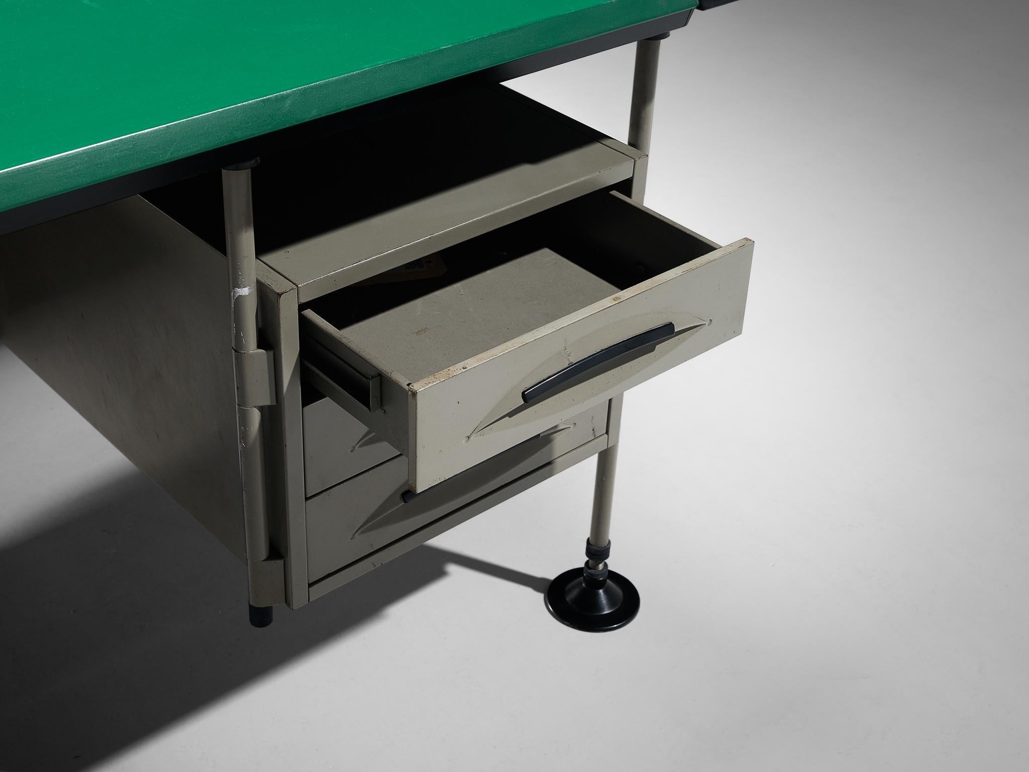 Studio BBPR for Olivetti 'Spazio' Desks in Grey Coated Steel